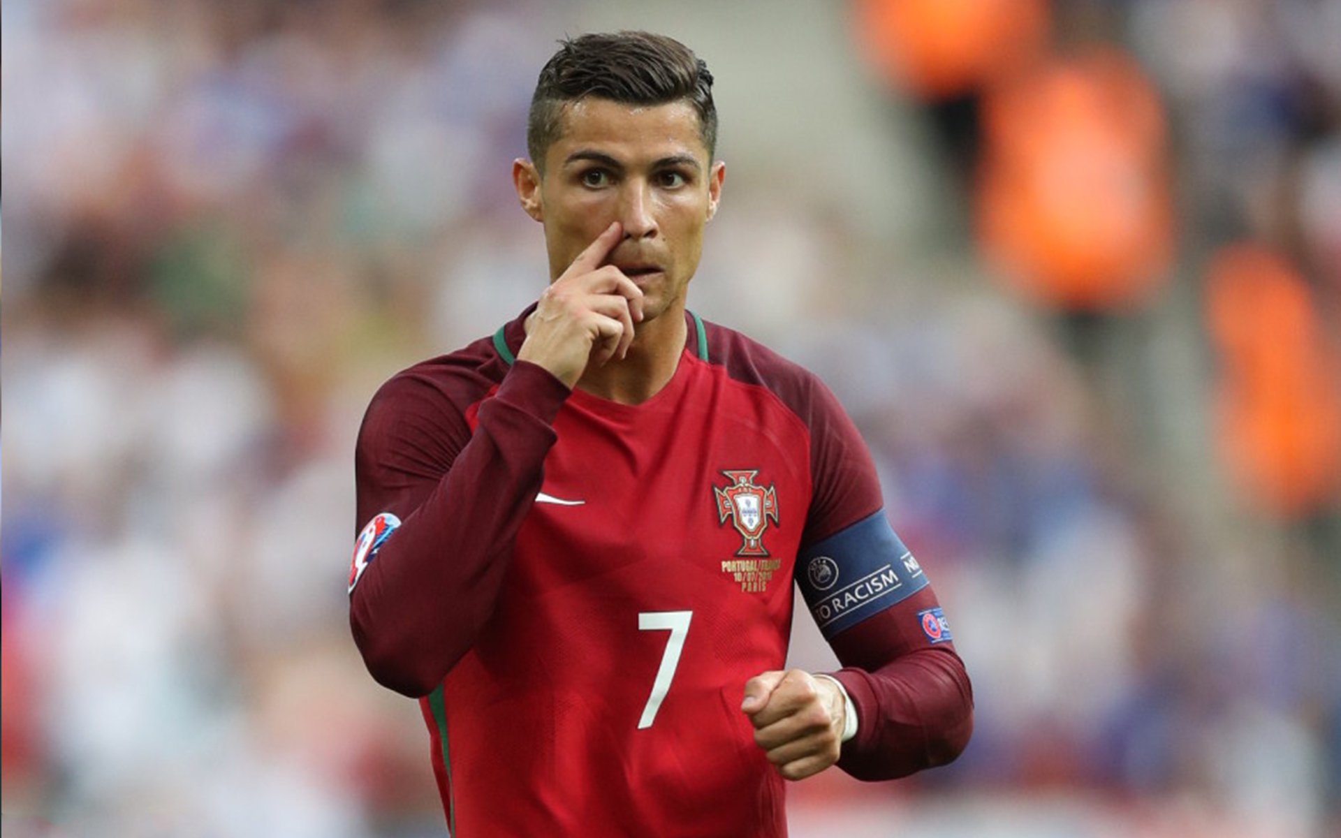 西班牙与沙特阿拉伯在AlUla签署战略合作协议，共同推动马术运动发展。